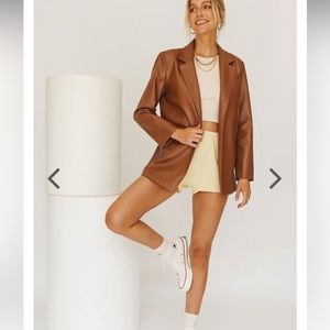 VRG GRL Fashion Status 90's Jacket // Tan